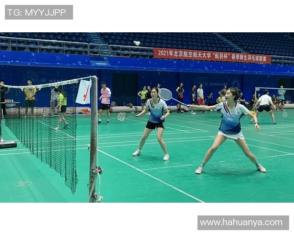 成都与重庆羽毛球队赛后分析灵活性表现与战术调整探讨